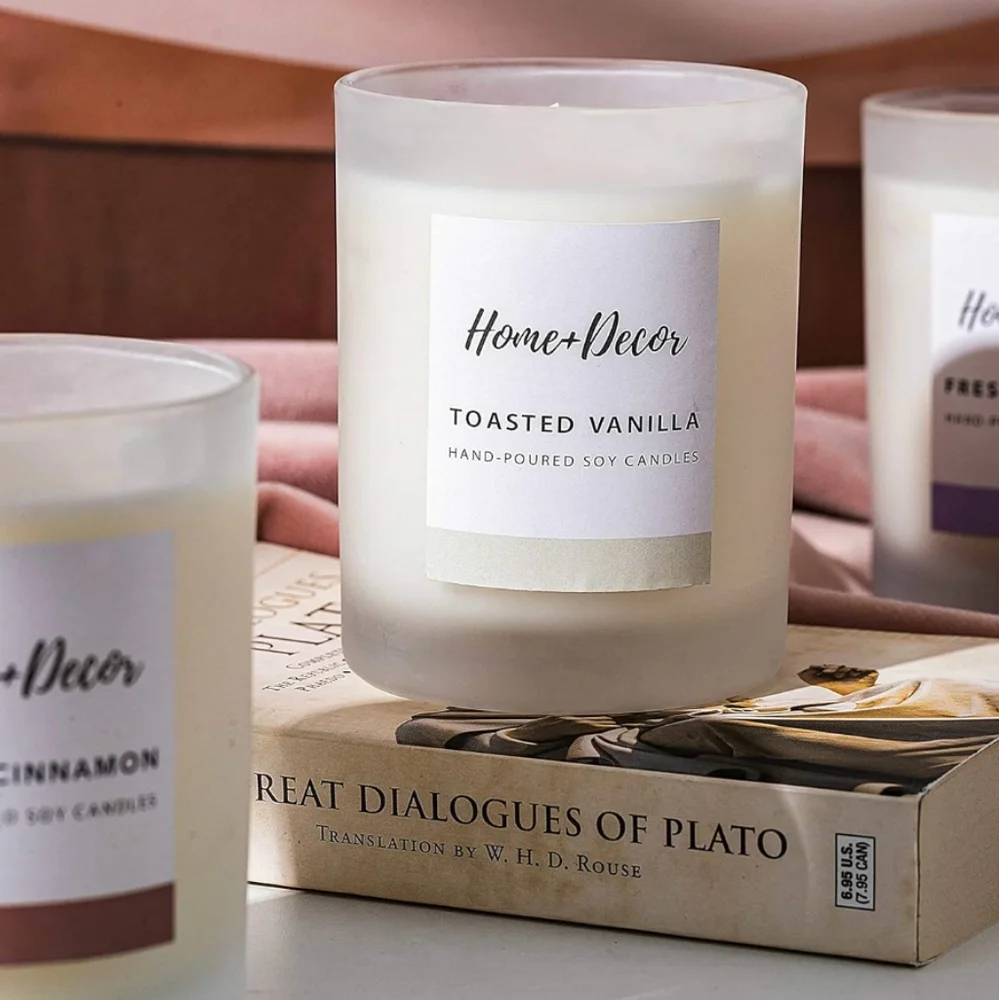 [NIB] Home Decor - Organic Scented Aromatherapy Candle Wood Wick Toasted Vanilla